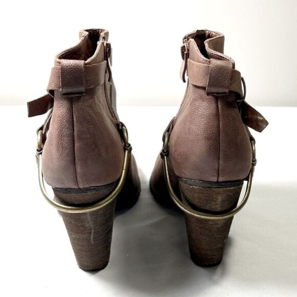 Very Volatile Brown Leather Booties - Picture 5 of 6